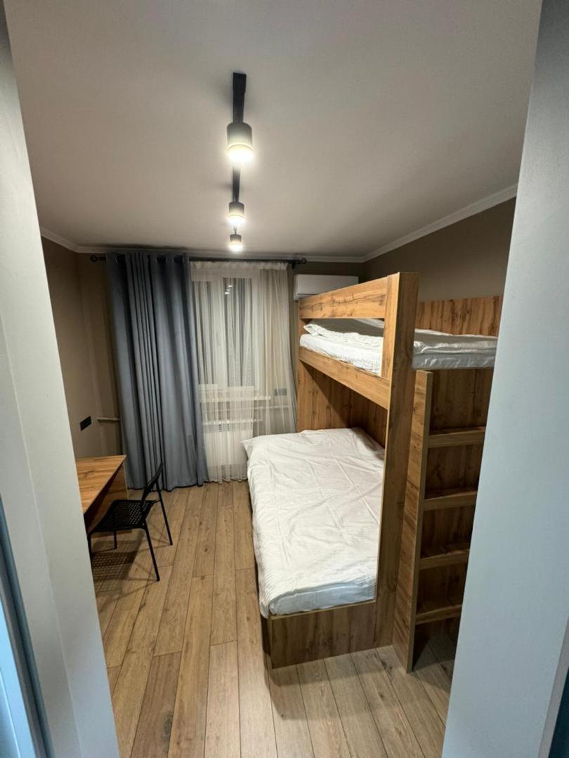 Cozy Hostel Bishkek Ngoại thất bức ảnh