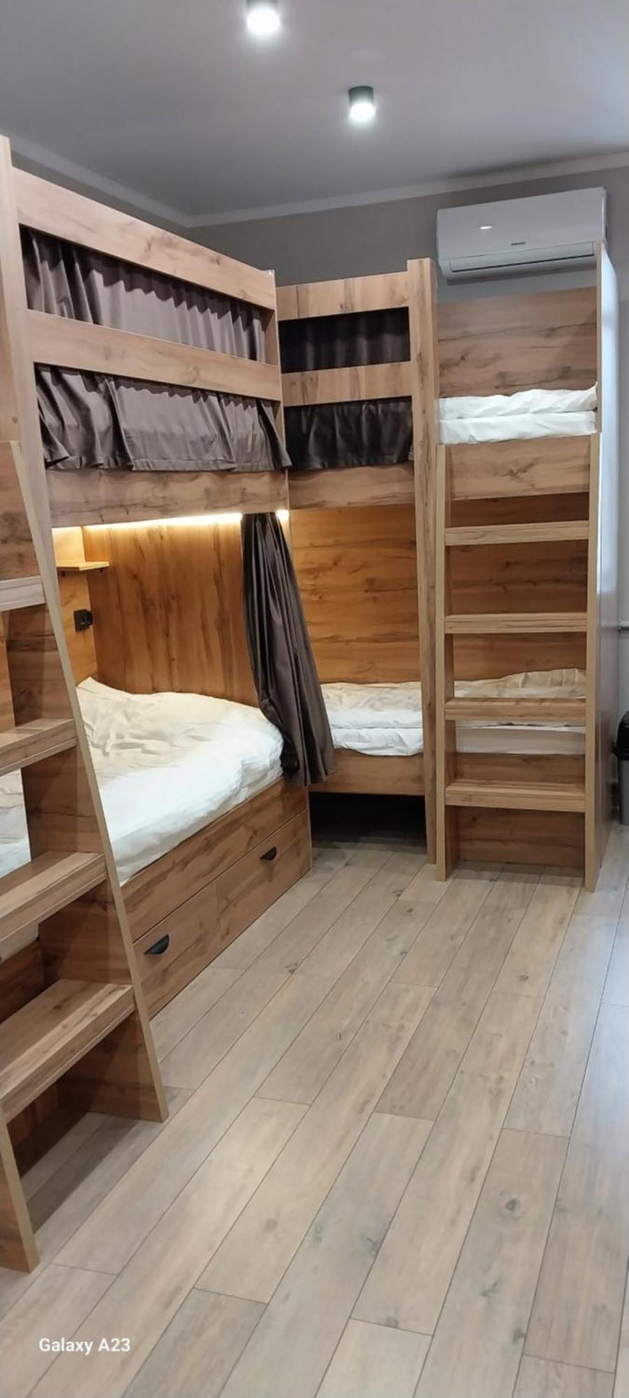 Cozy Hostel Bishkek Ngoại thất bức ảnh