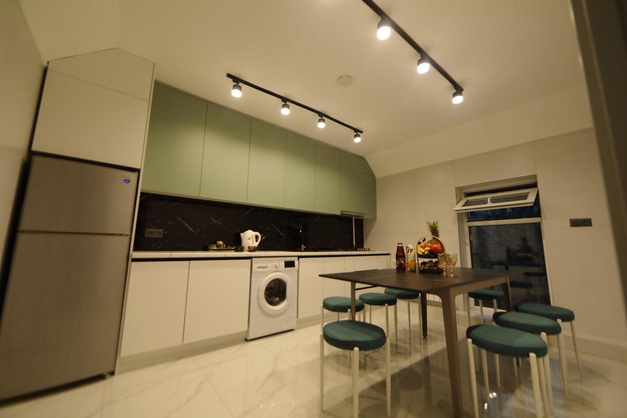 Cozy Hostel Bishkek Ngoại thất bức ảnh