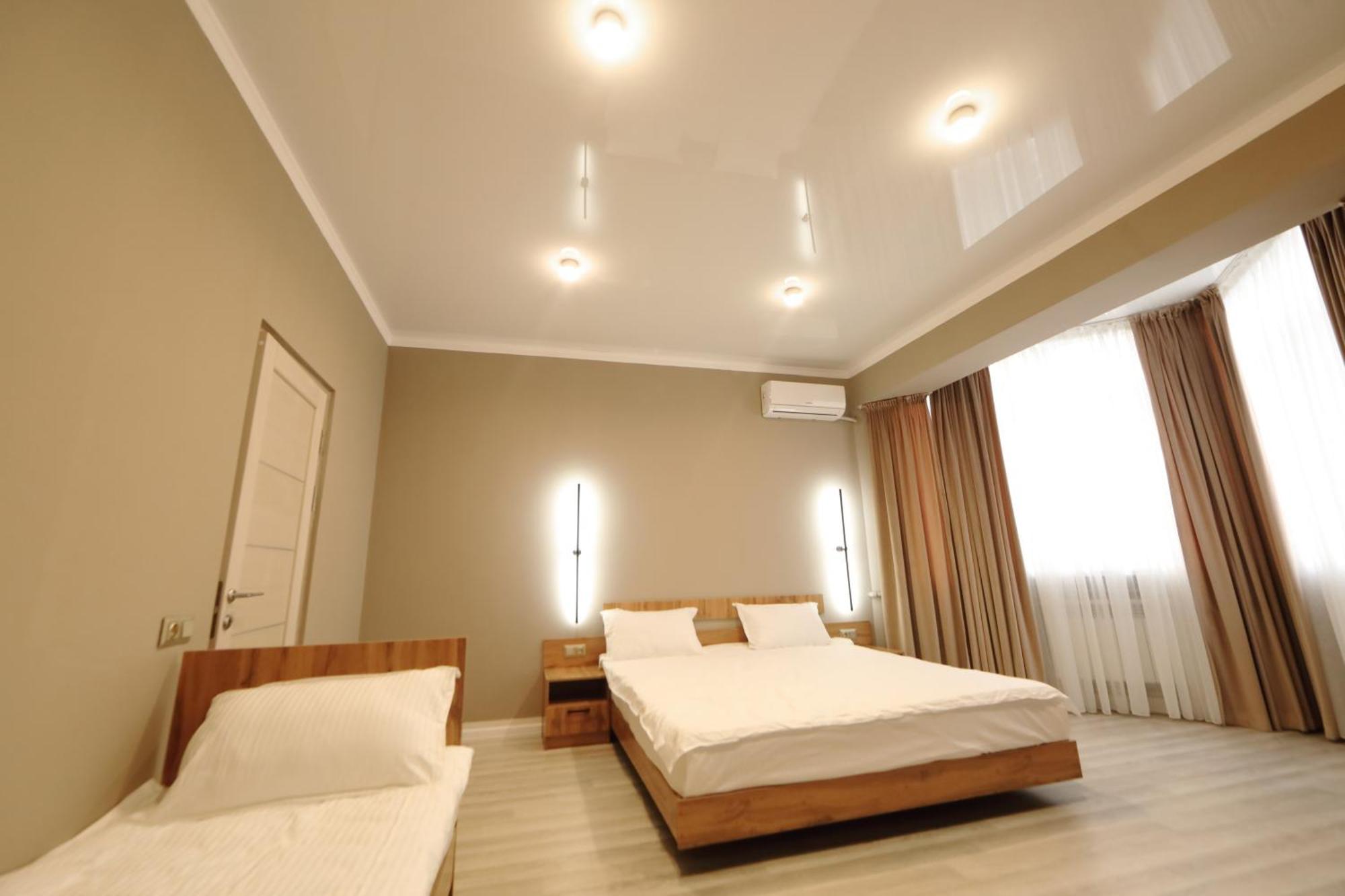 Cozy Hostel Bishkek Ngoại thất bức ảnh