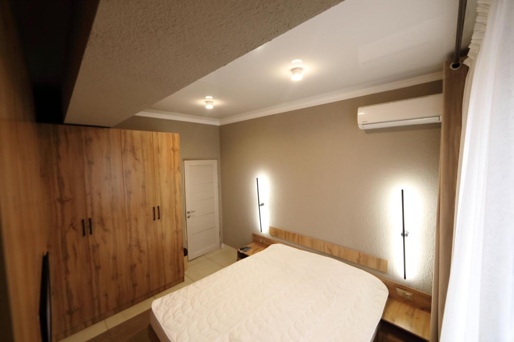 Cozy Hostel Bishkek Ngoại thất bức ảnh