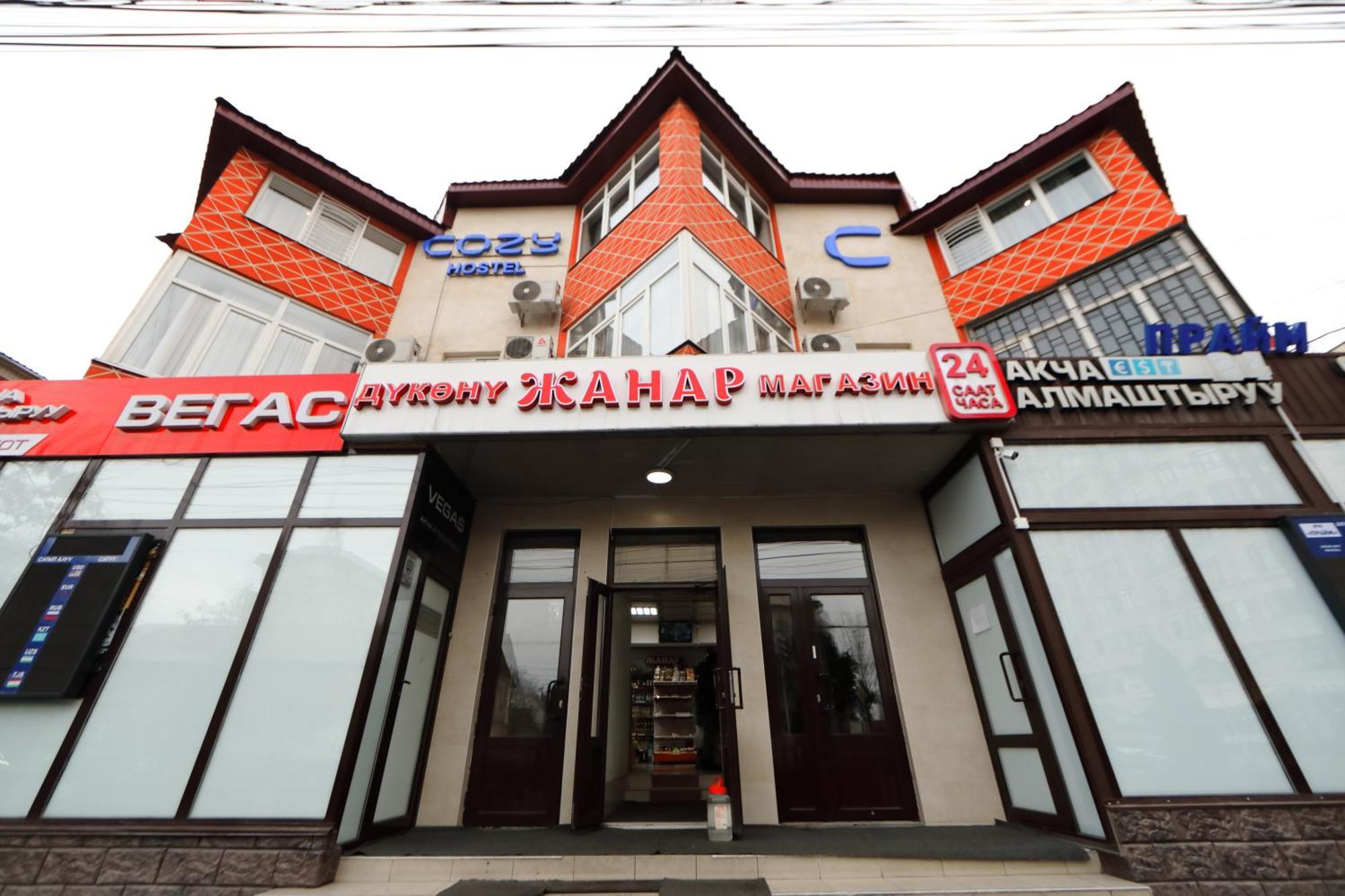 Cozy Hostel Bishkek Ngoại thất bức ảnh
